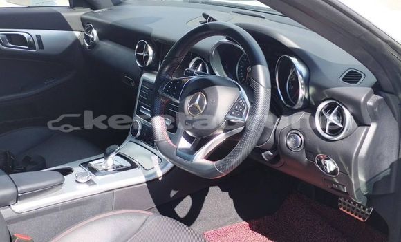 Buy Used Mercedes-Benz SLC-klasse White Car in Bandar Seri Begawan in Brunei-Muara Buy Used Mercedes-Benz SLC-klasse White Car in Bandar Seri Begawan in Brunei-Muara