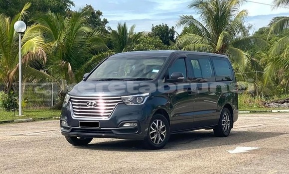 Buy Used Hyundai H1 Black Car in Bandar Seri Begawan in Brunei-Muara Buy Used Hyundai H1 Black Car in Bandar Seri Begawan in Brunei-Muara