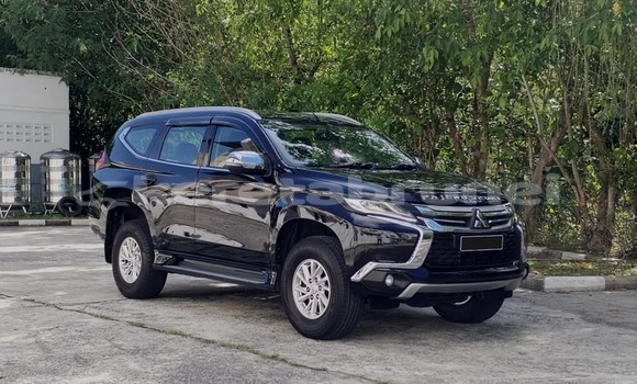 Buy Used Mitsubishi Pajero Other Car in Bandar Seri Begawan in Brunei-Muara Buy Used Mitsubishi Pajero Other Car in Bandar Seri Begawan in Brunei-Muara