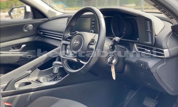 Buy Used Hyundai Elantra Other Car in Bandar Seri Begawan in Brunei-Muara Buy Used Hyundai Elantra Other Car in Bandar Seri Begawan in Brunei-Muara