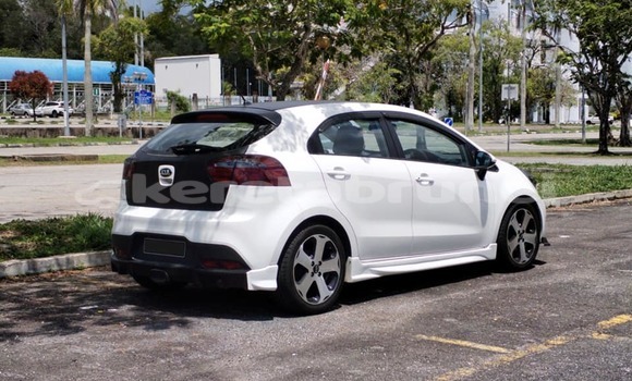Buy Used Kia Rio Other Car in Bandar Seri Begawan in Brunei-Muara Buy Used Kia Rio Other Car in Bandar Seri Begawan in Brunei-Muara