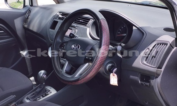 Buy Used Kia Rio Other Car in Bandar Seri Begawan in Brunei-Muara Buy Used Kia Rio Other Car in Bandar Seri Begawan in Brunei-Muara