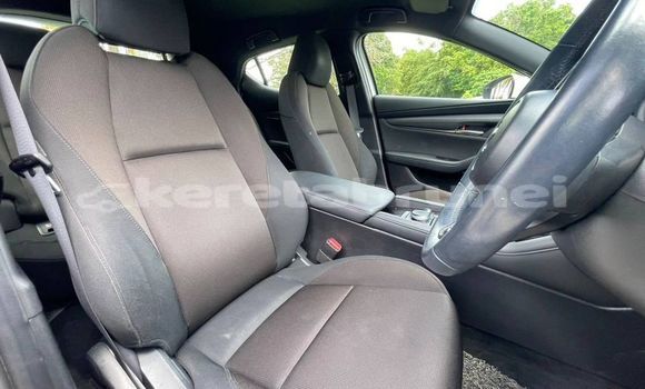 Buy Used Mazda 3 White Car in Bandar Seri Begawan in Brunei-Muara Buy Used Mazda 3 White Car in Bandar Seri Begawan in Brunei-Muara