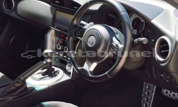 Buy Used Toyota FJ Cruiser Black Car in Bandar Seri Begawan in Brunei-Muara Buy Used Toyota FJ Cruiser Black Car in Bandar Seri Begawan in Brunei-Muara