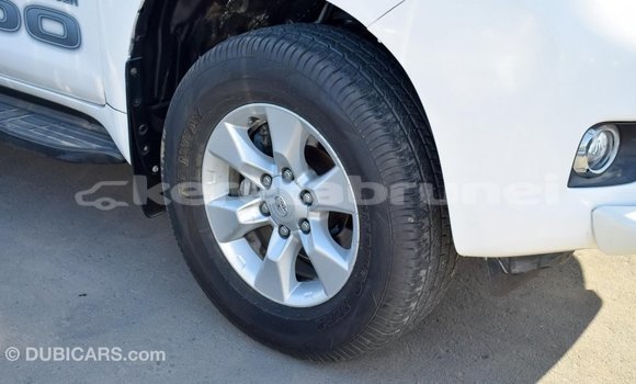 Buy Import Toyota Prado White Car in Import - Dubai in Belait Buy Import Toyota Prado White Car in Import - Dubai in Belait