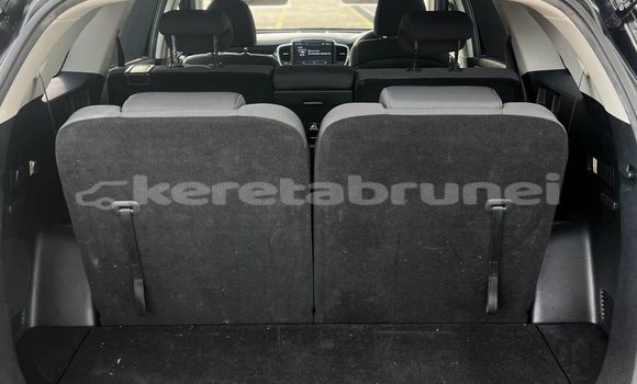 Buy Used Kia Sorento Other Car in Bandar Seri Begawan in Brunei-Muara Buy Used Kia Sorento Other Car in Bandar Seri Begawan in Brunei-Muara
