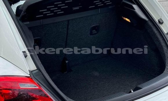 Buy Used Volkswagen Beetle Other Car in Bandar Seri Begawan in Brunei-Muara Buy Used Volkswagen Beetle Other Car in Bandar Seri Begawan in Brunei-Muara