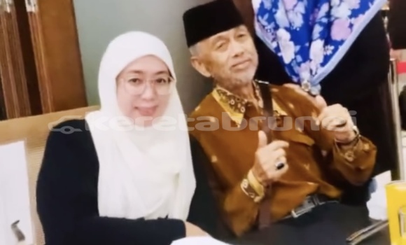 Buy Used BMW 7-Series Silver Car in Bandar Seri Begawan in Brunei-Muara Buy Used BMW 7-Series Silver Car in Bandar Seri Begawan in Brunei-Muara