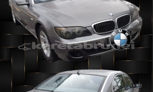 Buy Used BMW 7-Series Silver Car in Bandar Seri Begawan in Brunei-Muara Buy Used BMW 7-Series Silver Car in Bandar Seri Begawan in Brunei-Muara