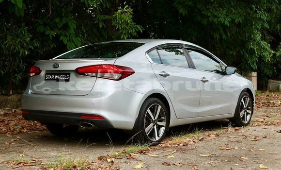 Buy Used Kia Cerato Other Car in Bandar Seri Begawan in Brunei-Muara Buy Used Kia Cerato Other Car in Bandar Seri Begawan in Brunei-Muara