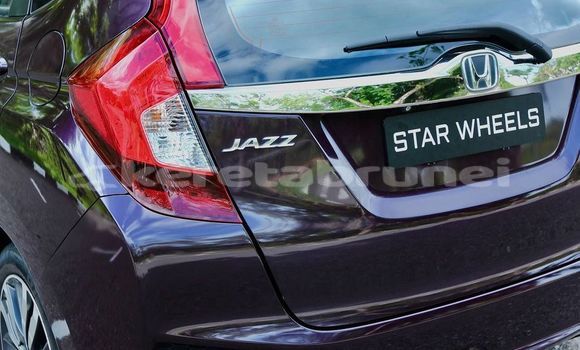 Buy Used Honda Jazz Black Car in Bandar Seri Begawan in Brunei-Muara Buy Used Honda Jazz Black Car in Bandar Seri Begawan in Brunei-Muara