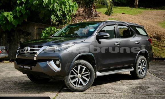 Buy Used Toyota Fortuner Other Car in Bandar Seri Begawan in Brunei-Muara Buy Used Toyota Fortuner Other Car in Bandar Seri Begawan in Brunei-Muara