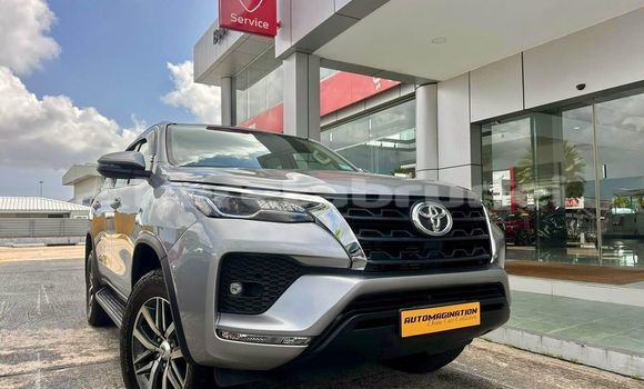 Buy Used Toyota Fortuner Other Car in Bandar Seri Begawan in Brunei-Muara Buy Used Toyota Fortuner Other Car in Bandar Seri Begawan in Brunei-Muara