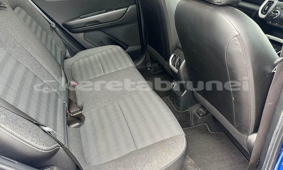 Buy Used Kia Sorento Blue Car in Bandar Seri Begawan in Brunei-Muara Buy Used Kia Sorento Blue Car in Bandar Seri Begawan in Brunei-Muara