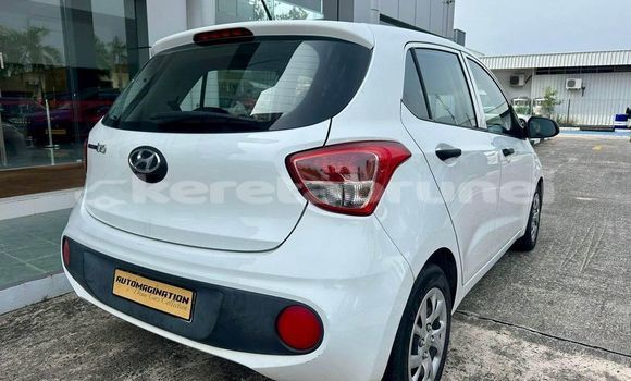 Buy Used Hyundai i10 White Car in Bandar Seri Begawan in Brunei-Muara Buy Used Hyundai i10 White Car in Bandar Seri Begawan in Brunei-Muara