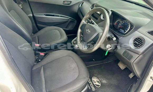 Buy Used Hyundai i10 White Car in Bandar Seri Begawan in Brunei-Muara Buy Used Hyundai i10 White Car in Bandar Seri Begawan in Brunei-Muara