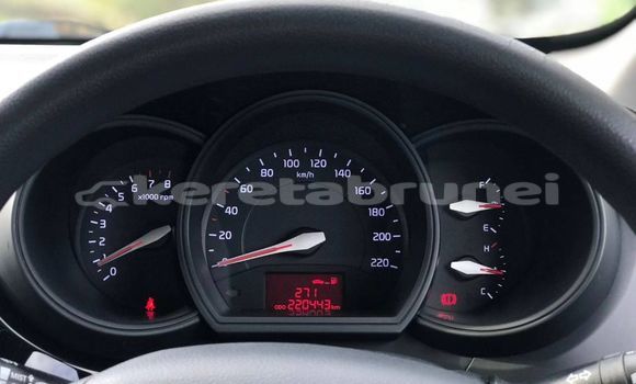 Buy Used Kia Rio Blue Car in Bandar Seri Begawan in Brunei-Muara Buy Used Kia Rio Blue Car in Bandar Seri Begawan in Brunei-Muara