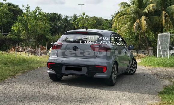 Buy Used Kia Rio Blue Car in Bandar Seri Begawan in Brunei-Muara Buy Used Kia Rio Blue Car in Bandar Seri Begawan in Brunei-Muara