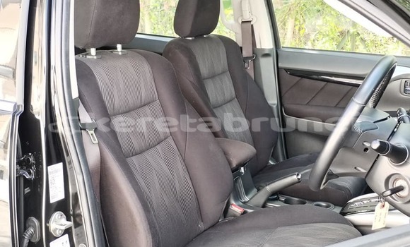 Buy Used Mitsubishi Pajero Other Car in Bandar Seri Begawan in Brunei-Muara Buy Used Mitsubishi Pajero Other Car in Bandar Seri Begawan in Brunei-Muara