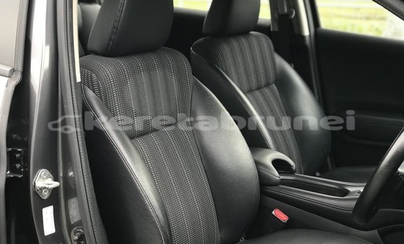 Buy Used Honda HRβV Black Car in Bandar Seri Begawan in Brunei-Muara Buy Used Honda HRβV Black Car in Bandar Seri Begawan in Brunei-Muara