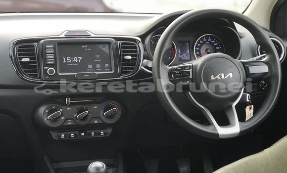 Buy Used Kia Sorento Black Car in Bandar Seri Begawan in Brunei-Muara Buy Used Kia Sorento Black Car in Bandar Seri Begawan in Brunei-Muara