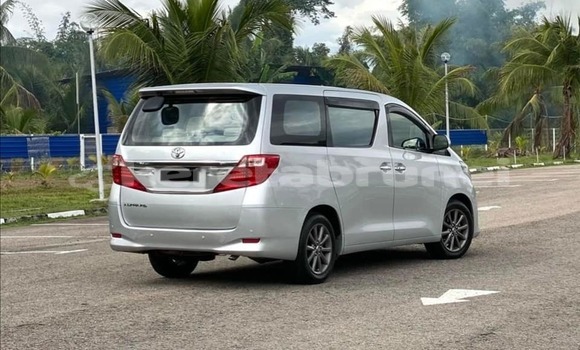 Buy Used Toyota Alphard White Car in Bandar Seri Begawan in Brunei-Muara Buy Used Toyota Alphard White Car in Bandar Seri Begawan in Brunei-Muara
