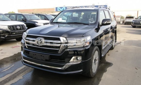 Buy Import Toyota Land Cruiser Black Car in Import - Dubai in Belait Buy Import Toyota Land Cruiser Black Car in Import - Dubai in Belait