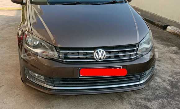 Buy Used Volkswagen Vento Brown Car in Kuala Belait in Belait