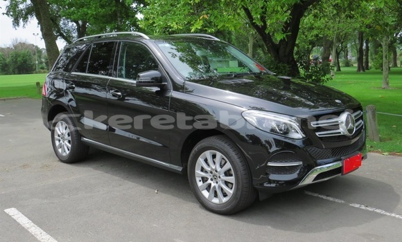 Buy Used Mercedes-Benz GLE Black Car in Bandar Seri Begawan in Brunei-Muara Buy Used Mercedes-Benz GLE Black Car in Bandar Seri Begawan in Brunei-Muara