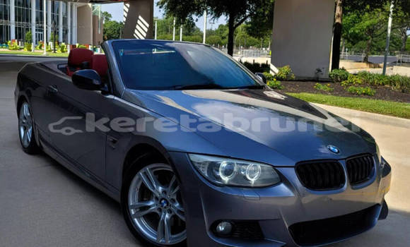 Buy Used BMW 3–Series Blue Car in Bandar Seri Begawan in Brunei-Muara Buy Used BMW 3–Series Blue Car in Bandar Seri Begawan in Brunei-Muara