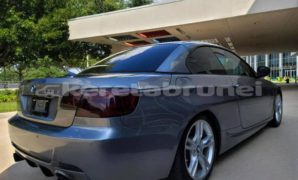 Buy Used BMW 3–Series Blue Car in Bandar Seri Begawan in Brunei-Muara Buy Used BMW 3–Series Blue Car in Bandar Seri Begawan in Brunei-Muara