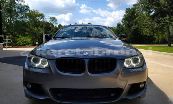 Buy Used BMW 3–Series Blue Car in Bandar Seri Begawan in Brunei-Muara Buy Used BMW 3–Series Blue Car in Bandar Seri Begawan in Brunei-Muara