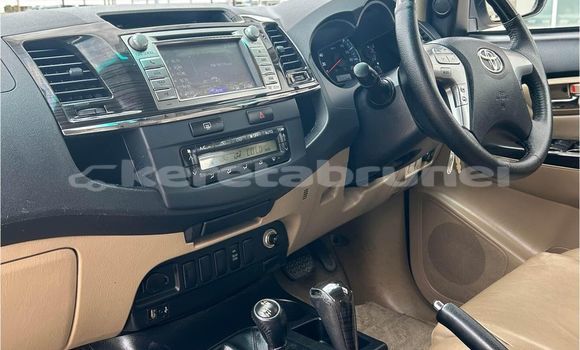 Buy Used Toyota Fortuner White Car in Bandar Seri Begawan in Brunei-Muara Buy Used Toyota Fortuner White Car in Bandar Seri Begawan in Brunei-Muara