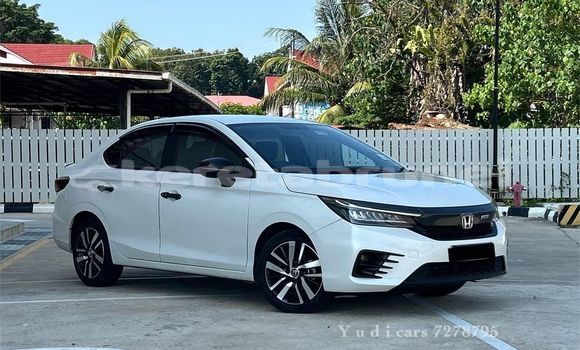 Buy Used Honda City White Car in Bandar Seri Begawan in Brunei-Muara Buy Used Honda City White Car in Bandar Seri Begawan in Brunei-Muara