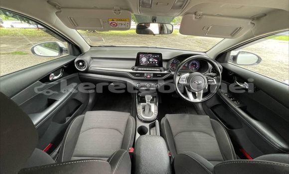 Buy Used Kia Cerato White Car in Bandar Seri Begawan in Brunei-Muara Buy Used Kia Cerato White Car in Bandar Seri Begawan in Brunei-Muara