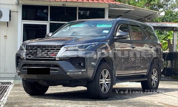 Buy Used Toyota Fortuner Other Car in Bandar Seri Begawan in Brunei-Muara Buy Used Toyota Fortuner Other Car in Bandar Seri Begawan in Brunei-Muara