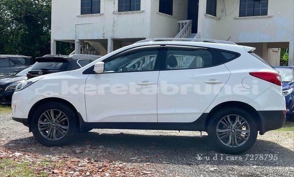 Buy Used Hyundai Tucson White Car in Bandar Seri Begawan in Brunei-Muara Buy Used Hyundai Tucson White Car in Bandar Seri Begawan in Brunei-Muara