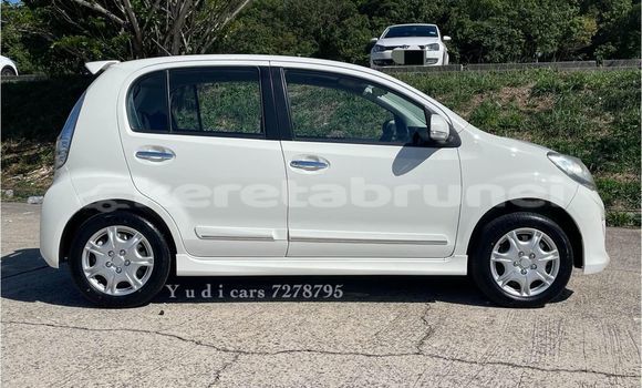 Buy Used Perodua MyVi White Car in Bandar Seri Begawan in Brunei-Muara Buy Used Perodua MyVi White Car in Bandar Seri Begawan in Brunei-Muara