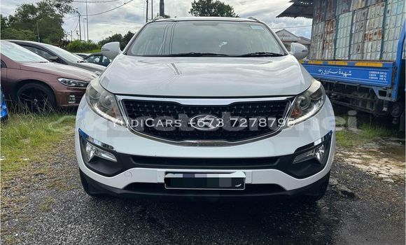 Buy Used Kia Sportage White Car in Bandar Seri Begawan in Brunei-Muara Buy Used Kia Sportage White Car in Bandar Seri Begawan in Brunei-Muara