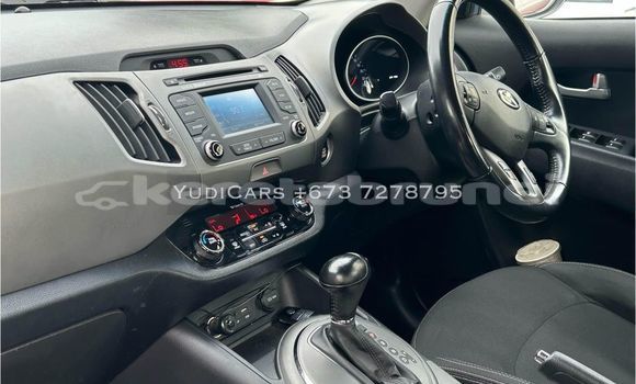 Buy Used Kia Sportage White Car in Bandar Seri Begawan in Brunei-Muara Buy Used Kia Sportage White Car in Bandar Seri Begawan in Brunei-Muara