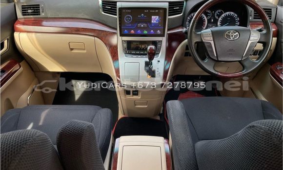 Buy Used Toyota Vellfire White Car in Bandar Seri Begawan in Brunei-Muara Buy Used Toyota Vellfire White Car in Bandar Seri Begawan in Brunei-Muara