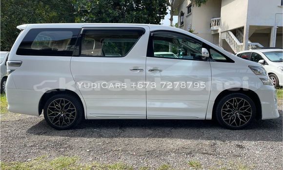 Buy Used Toyota Vellfire White Car in Bandar Seri Begawan in Brunei-Muara Buy Used Toyota Vellfire White Car in Bandar Seri Begawan in Brunei-Muara