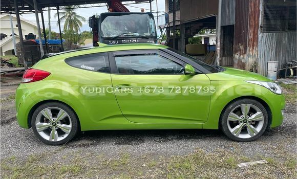 Buy Used Hyundai Veloster Green Car in Bandar Seri Begawan in Brunei-Muara Buy Used Hyundai Veloster Green Car in Bandar Seri Begawan in Brunei-Muara