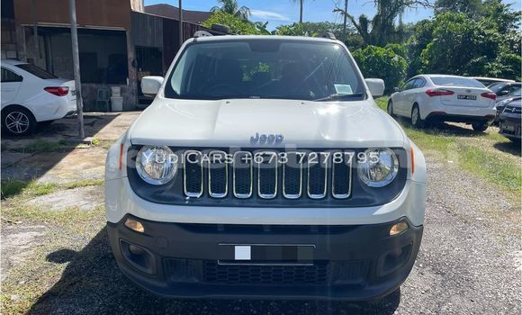 Buy Used Jeep Renegade White Car in Bandar Seri Begawan in Brunei-Muara Buy Used Jeep Renegade White Car in Bandar Seri Begawan in Brunei-Muara