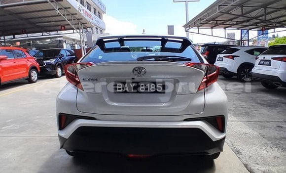 Buy Used Toyota C-HR White Car in Bandar Seri Begawan in Brunei-Muara Buy Used Toyota C-HR White Car in Bandar Seri Begawan in Brunei-Muara