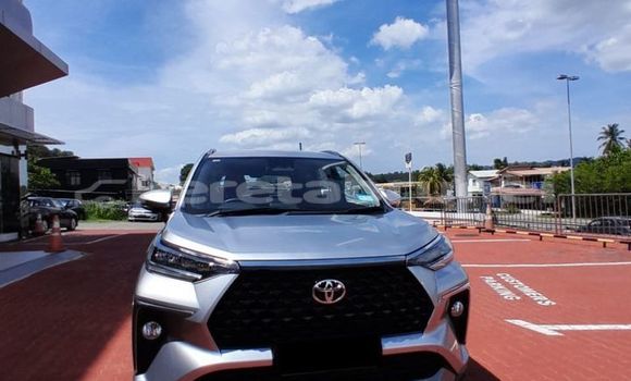 Buy Used Toyota Vellfire Other Car in Bandar Seri Begawan in Brunei-Muara Buy Used Toyota Vellfire Other Car in Bandar Seri Begawan in Brunei-Muara