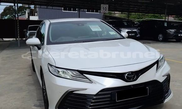 Buy Used Toyota Camry White Car in Bandar Seri Begawan in Brunei-Muara Buy Used Toyota Camry White Car in Bandar Seri Begawan in Brunei-Muara