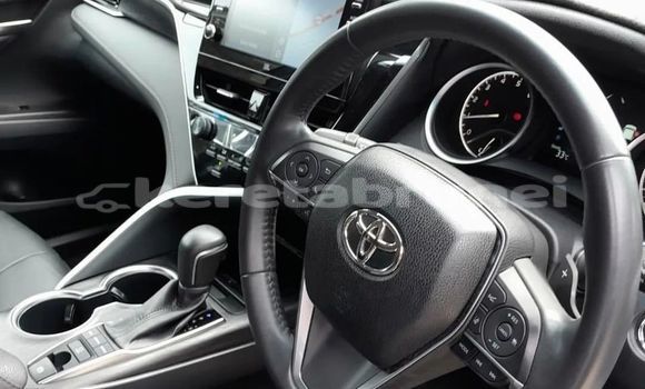 Buy Used Toyota Camry White Car in Bandar Seri Begawan in Brunei-Muara Buy Used Toyota Camry White Car in Bandar Seri Begawan in Brunei-Muara