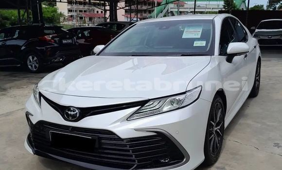 Buy Used Toyota Camry White Car in Bandar Seri Begawan in Brunei-Muara Buy Used Toyota Camry White Car in Bandar Seri Begawan in Brunei-Muara