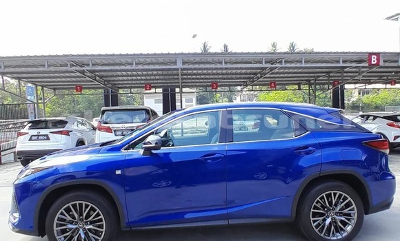 Buy Used Lexus RX Blue Car in Bandar Seri Begawan in Brunei-Muara Buy Used Lexus RX Blue Car in Bandar Seri Begawan in Brunei-Muara